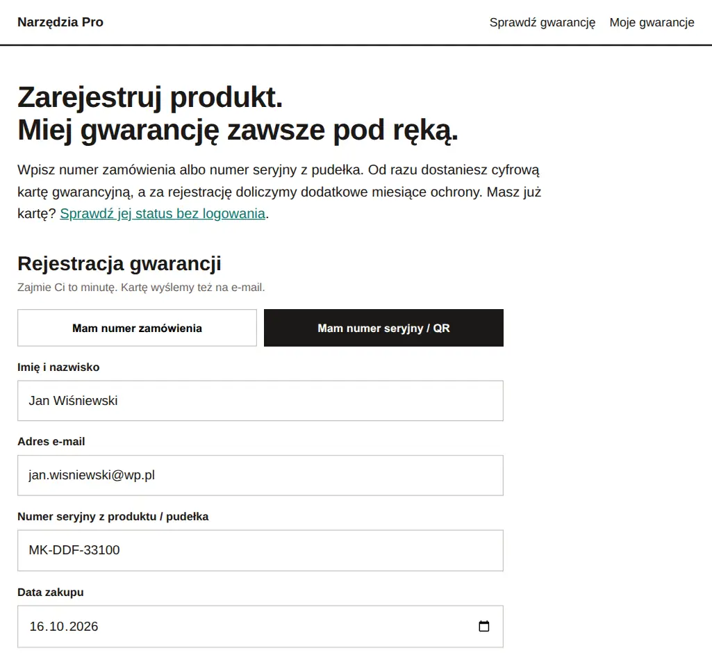 Sklep z elektronarzędziami po zeskanowaniu kodu QR: formularz w trybie numeru seryjnego z wpisanym numerem wiertarkowkrętarki Makita.